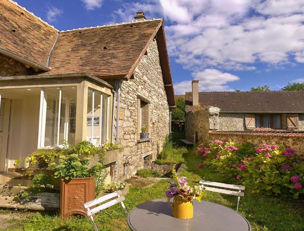Bed and Breakfast Les Rouges Gorges Giverny Esterno foto